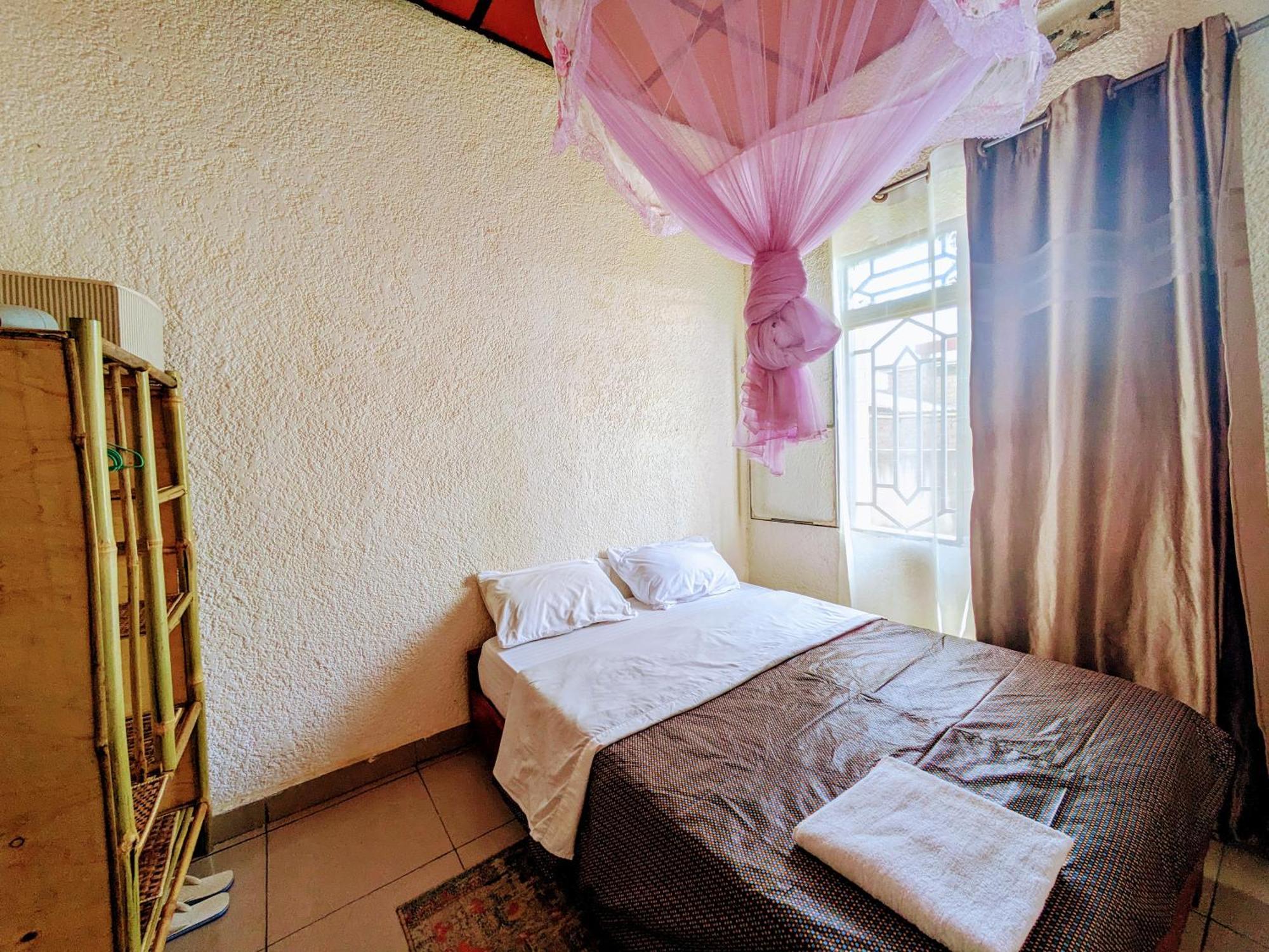 Randa'S House I Homestay Ruhengeri Εξωτερικό φωτογραφία