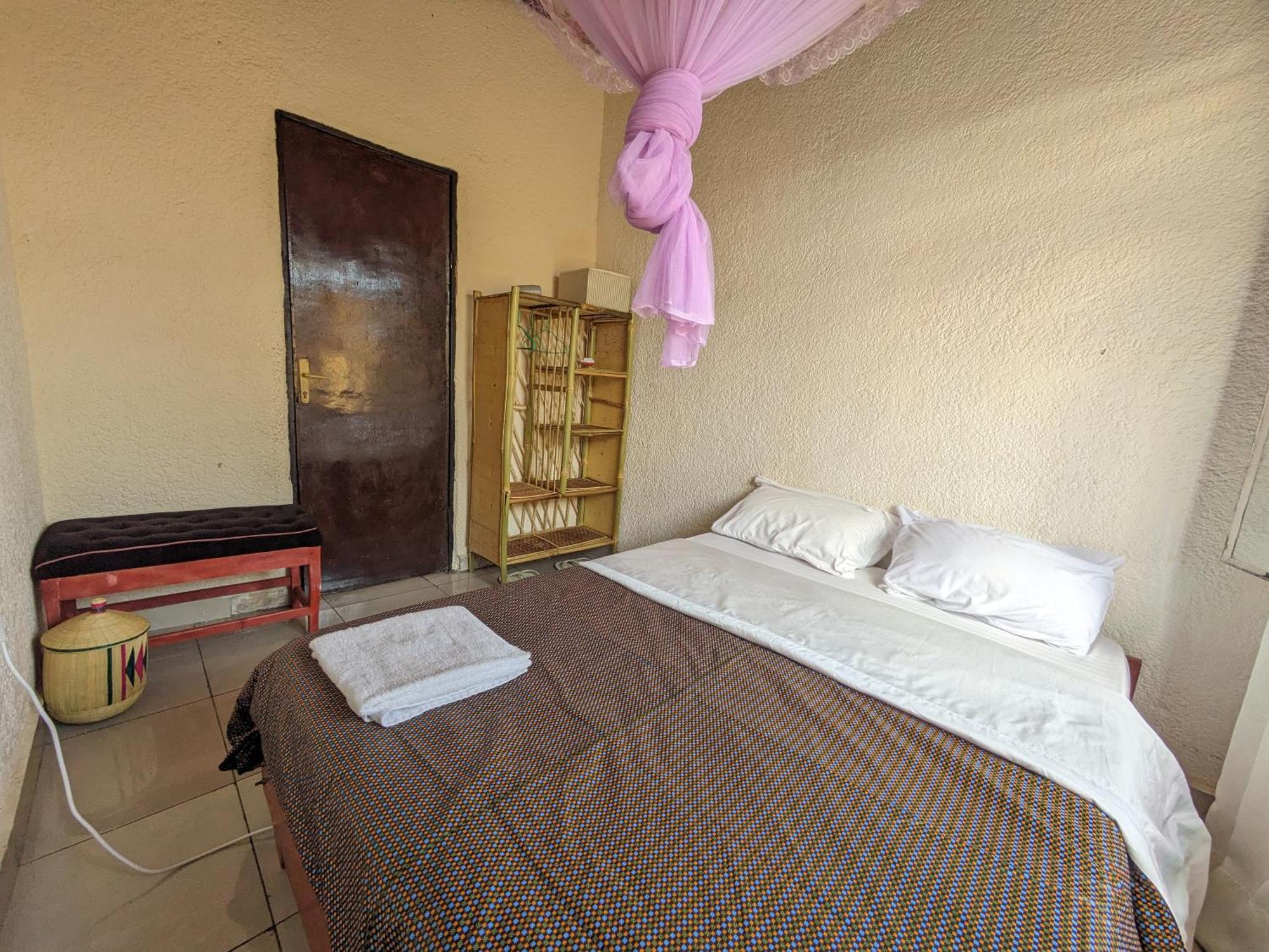 Randa'S House I Homestay Ruhengeri Εξωτερικό φωτογραφία